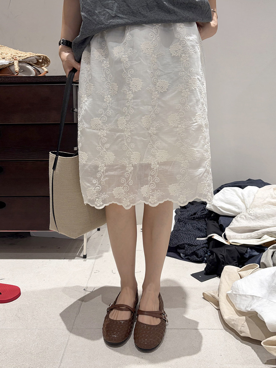 Korean Style plus Size Embroid - Embroidery Skirt ulasan dan harga