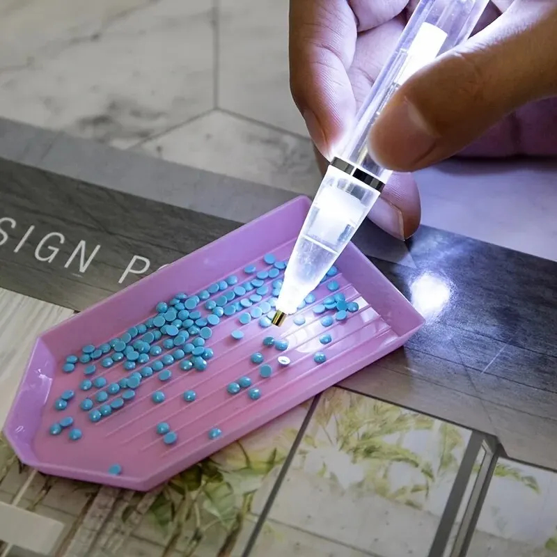 LED Light Diamond Painting Pen - Embroidery Painting ulasan dan harga