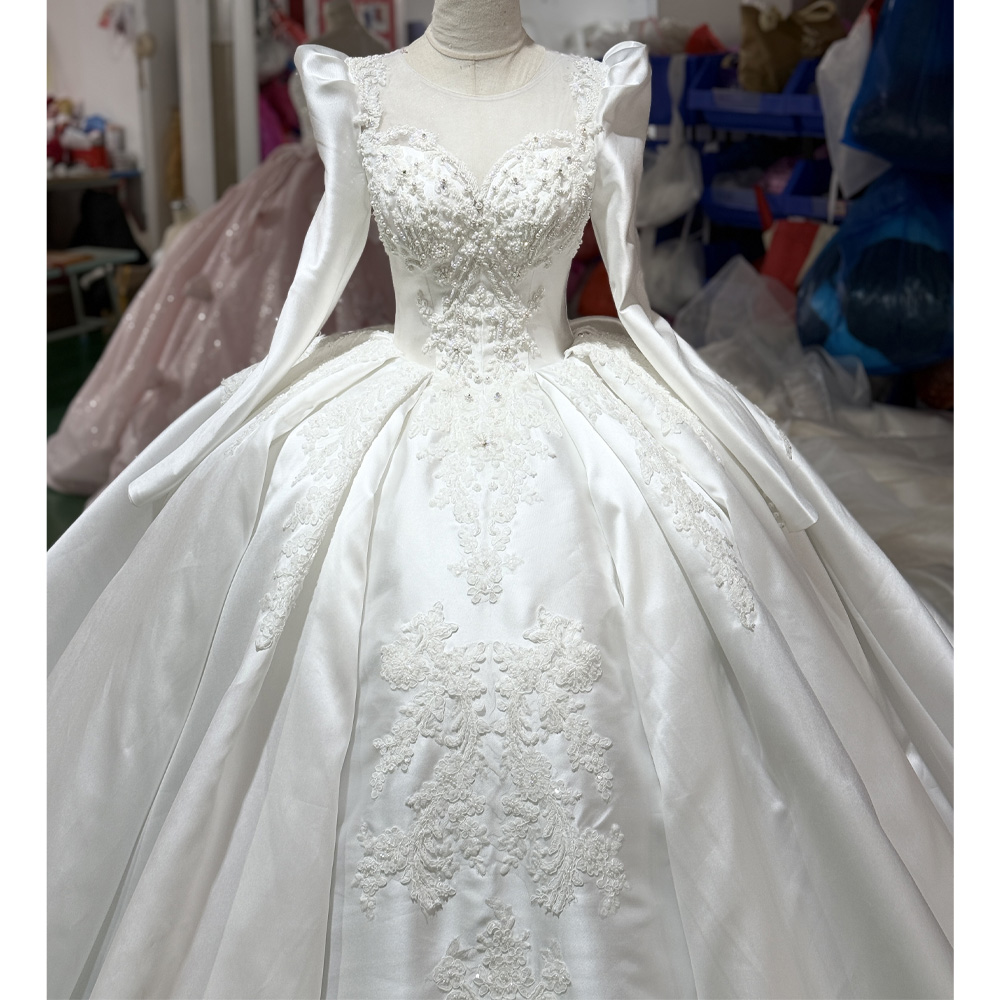 Pure White Long Sleeve Wedding - Embroidery White Dress ulasan dan harga